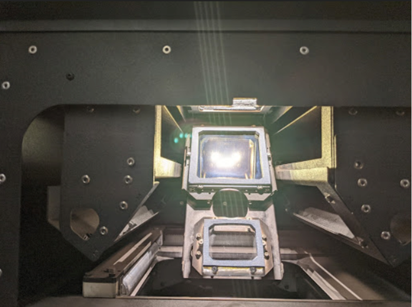 optical-cassette-w-light-glaring.png