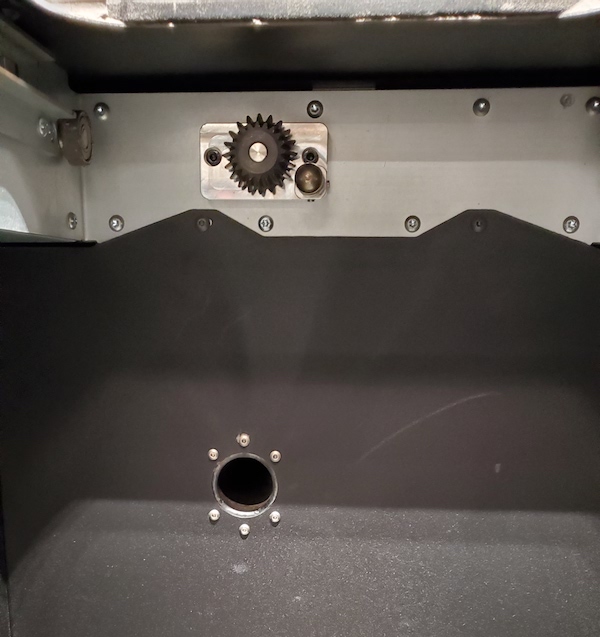 vacuum-inner-exhaust-port-fuse1.jpg