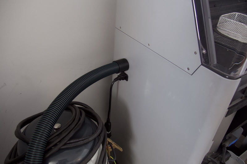 attached-vacuum-hose-fuse-sift (1).jpg